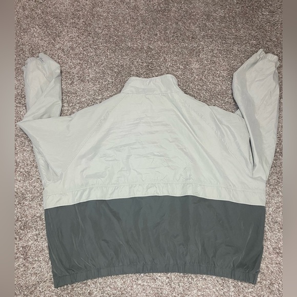 Vintage Members Only Winbreaker Jacket Gray/Gray Men’s Size 6X - Picture 10 of 10